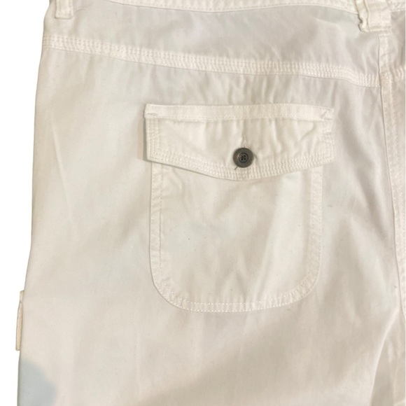 Tommy Hilfiger white 100% cotton cargo cropped pant with belt loops size 16 - Picture 7 of 10